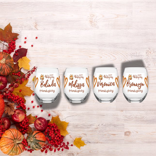 Happy Thanksgiving, Friendsgiving Monogram | Weinglas Ohne Stiel (Von Creator hochgeladen)