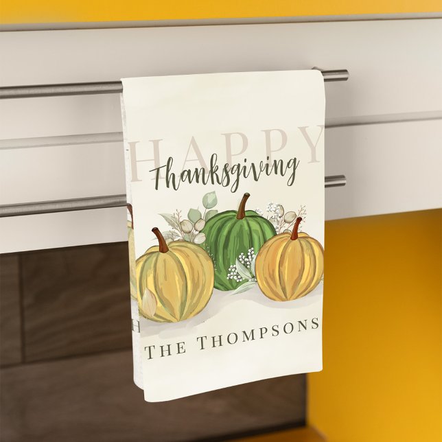 Happy Thanksgiving Watercolor Gourds Handtuch (Happy Thanksgiving with watercolor gourds, personalized kitchen towel.)