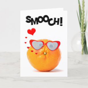 Happy Valentine's Day Orange Puckering Kiss Feiertagskarte