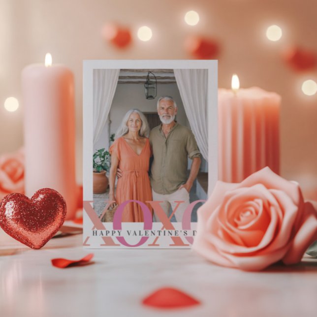 Happy Valentines Modern Pink Foto Feiertagskarte (Von Creator hochgeladen)
