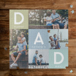 Happy Vathers Day Vater Modernes Multi Foto Grid Puzzle<br><div class="desc">Schicke deinem Vater ein schönes personalisiertes Rätsel,  das er für immer schätzen wird. Spezielles personalisiertes Foto Collage Puzzle zur Anzeige Ihrer eigenen Fotos und Erinnerungen. Unser Design zeichnet sich durch ein einfaches 4-Foto-Collage-Grid-Design aus,  mit "Papa"-Buchstaben,  die zusammen mit dem Tag glücklicher Väter im Gitterdesign dargestellt werden.</div>