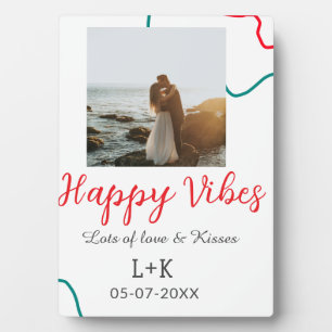 Happy Vibes Feiertagsamt Name Datum Hochzeit rot Fotoplatte