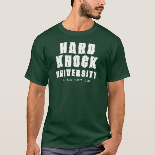HARD KNOCK UNIVERSITY  T-Shirt (Vorderseite)