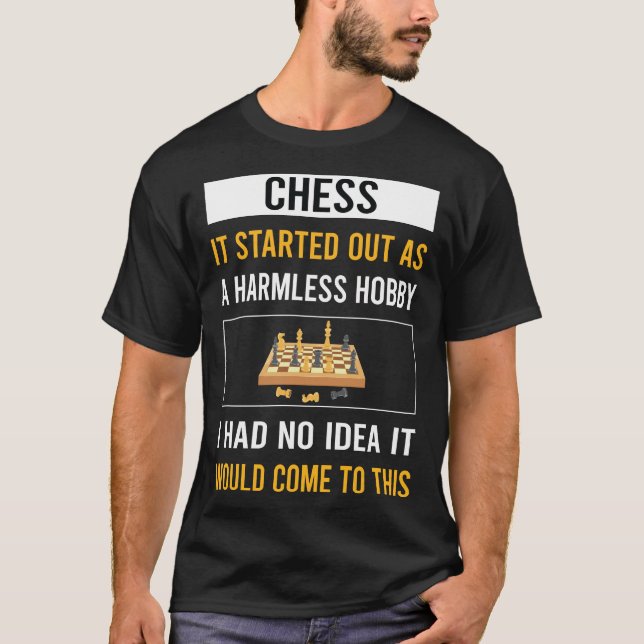 Harmless Hobby Schach T-Shirt (Vorderseite)