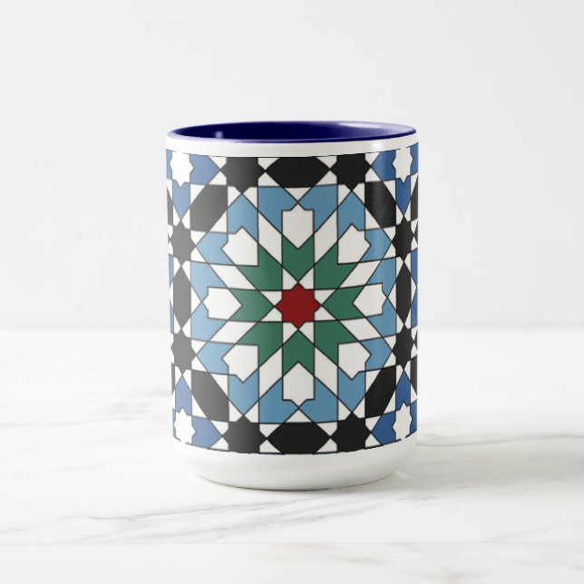 Harmony in Tiles – Moroccan Geometric Mug Tasse (Zentrum)