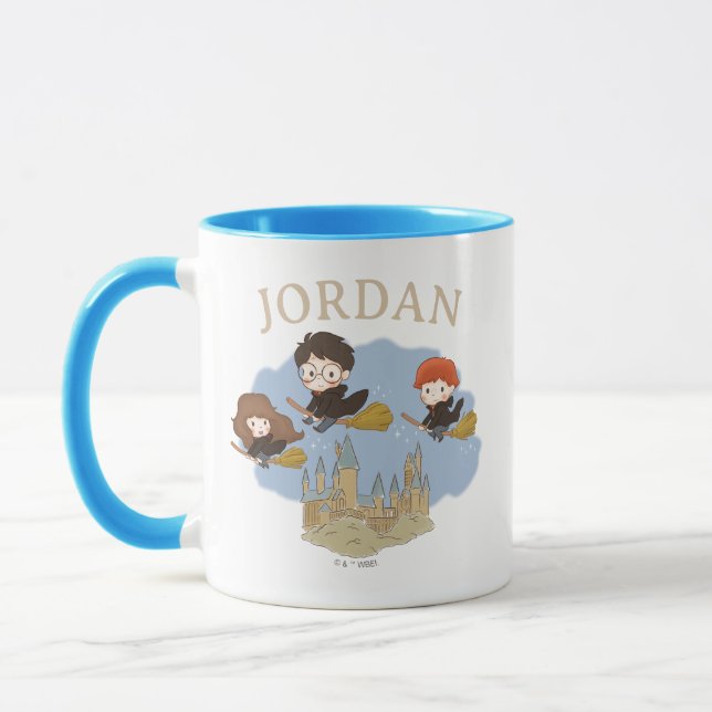 HARRY POTTER™, Hermione und Ron fliegen über HOGWA Tasse (Links)