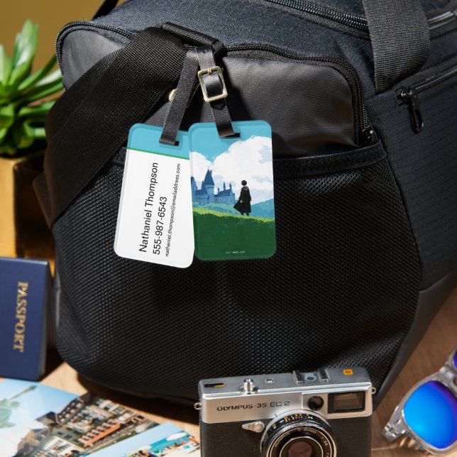 HARRY POTTER™ mit Blick auf das Schloss HOGWARTS™ Gepäckanhänger (Vorderseite & Rückseite)