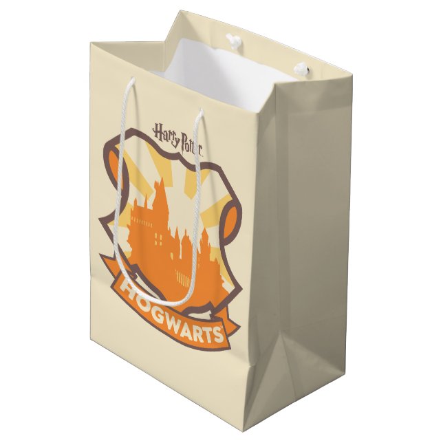 HARRY POTTER™ | Summer Magic HOGWARTS™ Wappen Mittlere Geschenktüte (Vorderseite Schrägansicht)