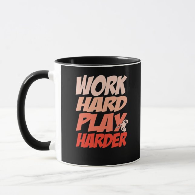 harte Arbeit - unerlässlich für den Arbeitstag Tasse (Links)