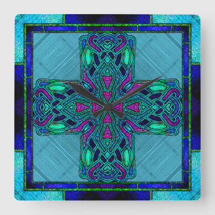 Hartglas Celtic Cross in Blue und Aqua Quadratische Wanduhr