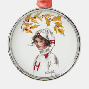 HarvardCoed im Winter mit Silbernes Ornament