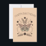 Harvest Moon Moth Happy Geburtstag Karte<br><div class="desc">Ernte Moon Moth Happy Birthday Card mit illustriertem Moth mit Farnen,  Kräuter und Mondphasen.</div>