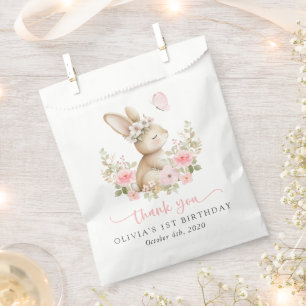 Häschen, Schmetterling, rosa Blumen, erster Geburt Geschenktütchen