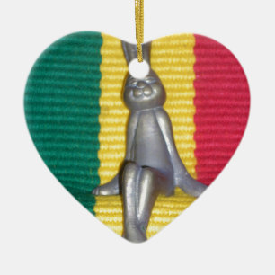 Hase - Kaninchen in Rasta-Farben: Ein Hauch von Gr Keramikornament