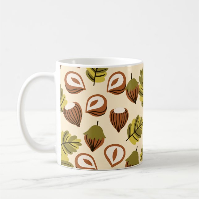 Haselnuss-Blätter Acorns Nahtloses Muster Kaffeetasse (Links)