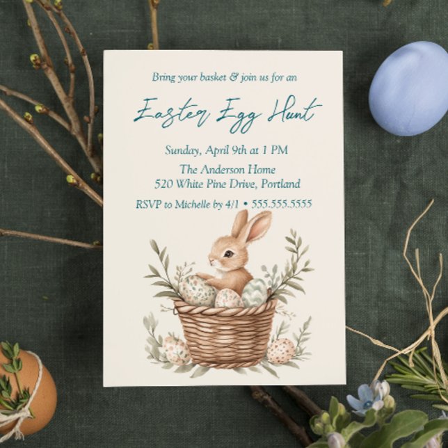 Hasen und Eier in Basket Beige Ostereier Jagd Einladung (Von Creator hochgeladen)