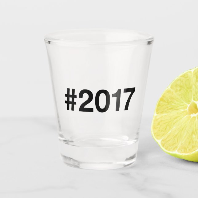 Hashtag 8 Geburtstag Jahr 2017 Schnapsglas (Vorderseite)