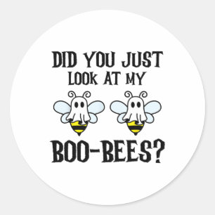 Hast du gerade meine Boobienen angeschaut, lustige Runder Aufkleber