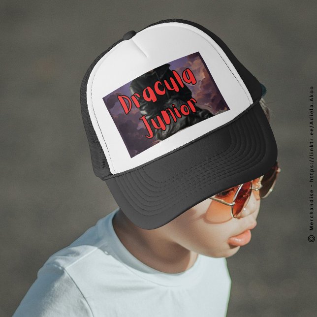 Hat - Dracula Junior entworfen von Poet Adiela Ako Truckerkappe (DJ Cap designed by Poet Adiela Akoo. Browse my store now 4 more interesting finds & gr8t gift ideas )