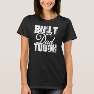 Hat Papa hart auf dem Rücken gebaut T-Shirt