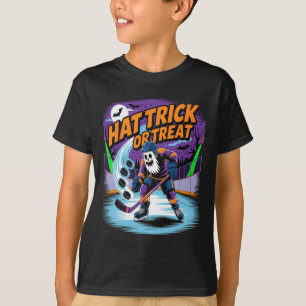Hat Trick oder Treat Lustiger Eishockey-Geist Hall T-Shirt