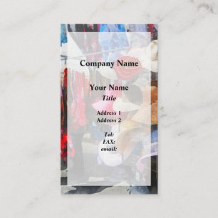 Hats und Geldbörsen auf der Straßenseite Visitenkarte