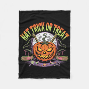 Hattrick oder Treat Eishockey Halloween Spaß _1 Fleecedecke