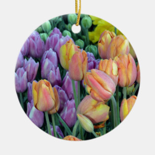 Haufen farbiger Tulpen Keramikornament