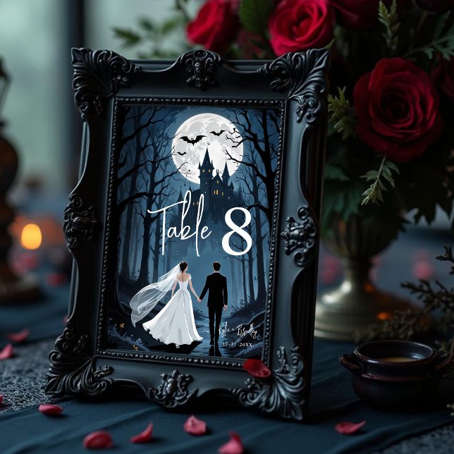 Haunted Castle Wedding Couple Spooky Forest Toward Tischnummer (Spooky Forest Wedding Couple Toward Haunted Castle Table Numbers for Single-Digit Tables.)