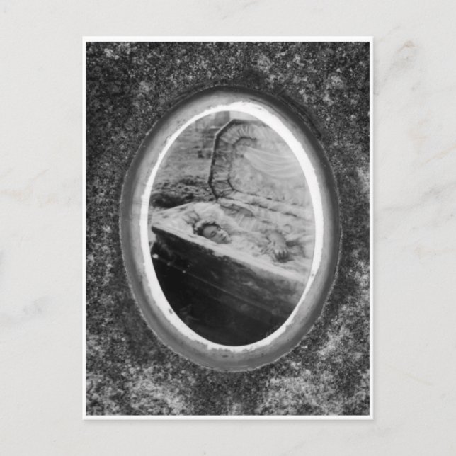 Haunting Dream Postkarte (Vorderseite)