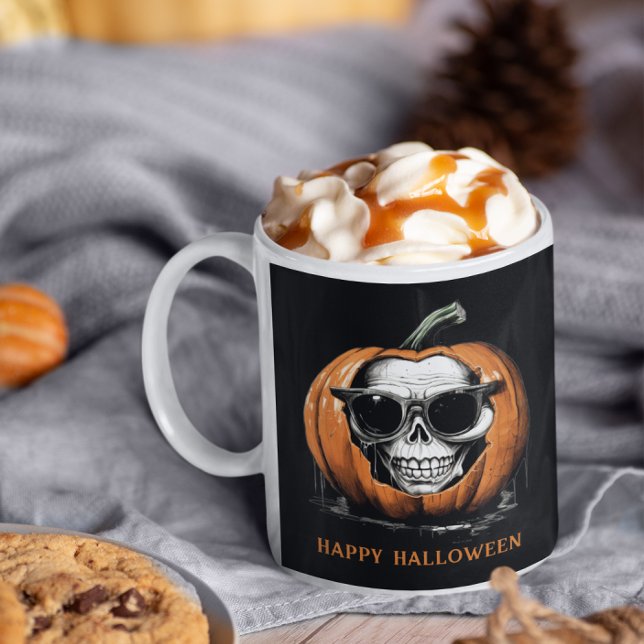 Haunting Jack O' Lantern Grinning Skull Halloween Kaffeetasse (Von Creator hochgeladen)