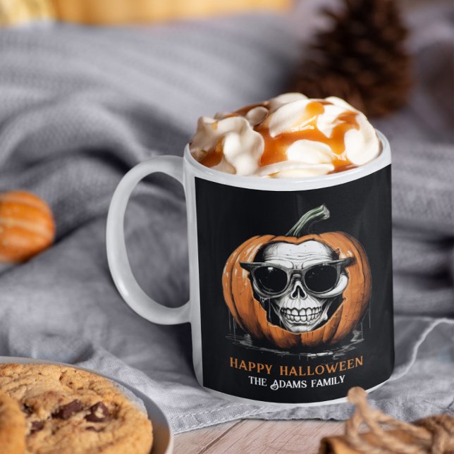 Haunting Jack O' Lantern Grinning Skull Halloween Kaffeetasse (Von Creator hochgeladen)