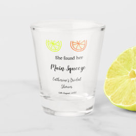 Hauptqueeze ZitronenZitrusfrüchte Brautparty Name Schnapsglas