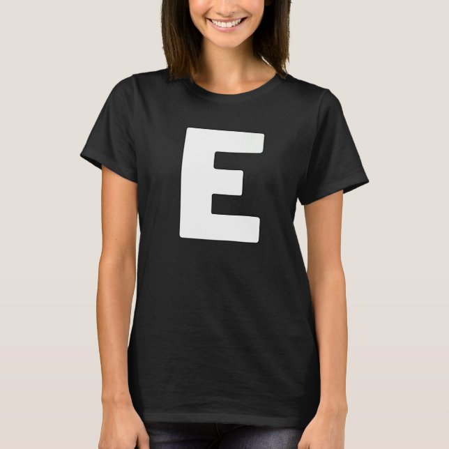 Hauptstadt Letter E Matching Group Letters Alphabe T-Shirt (Vorderseite)