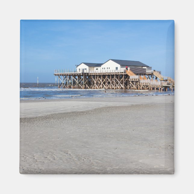 Haus auf Pfählen am Strand von St. Peter Ording Magnet (Vorne)