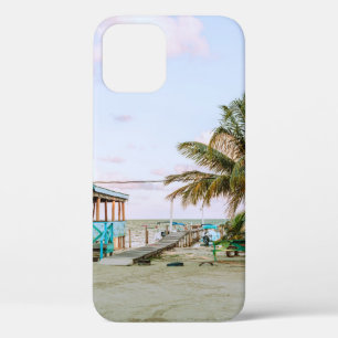 HAUS AUS BLAUEM HOLZ IN DER NÄHE DES WASSERKÖRPERS Case-Mate iPhone HÜLLE