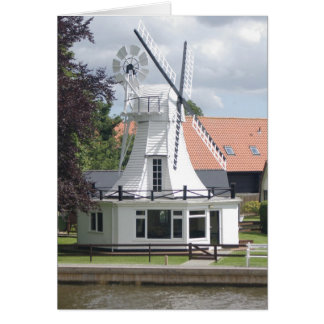 Haus im Stil einer Windmühle bei Norfolk Broads