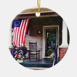 Haus mit Betsy Ross Flagge Keramik Ornament