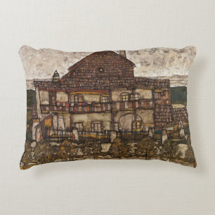 Haus mit Schindeldach von Egon Schiele Dekokissen