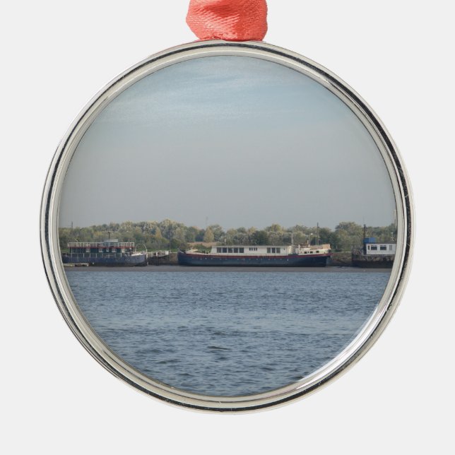 Hausboote Ornament Aus Metall (Vorne)