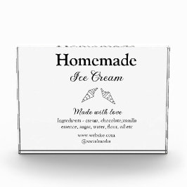 Hausgemachtes Eis und Zutaten aus Liebe Fotoblock