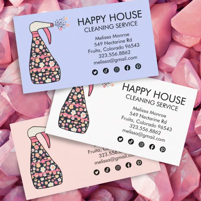 Hausreinigung Janitor Daisy Spray Flasche Visitenkarte (Daisy floral spray bottle custom cleaning services business card with social media icons.)