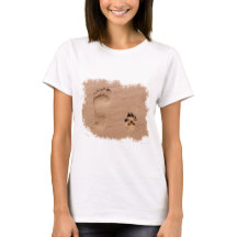 Haustier u. Abdruck im Sand