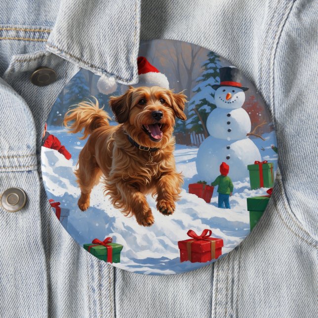 Havanese läuft in Schnee mit Weihnachtshut Button (Beispiel)