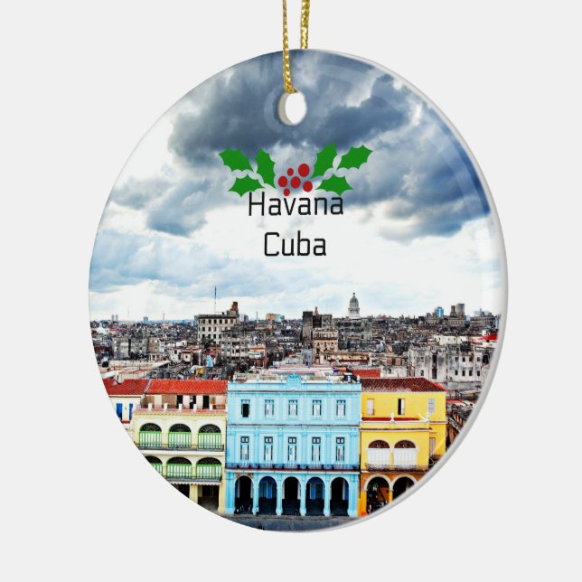 Havanna, Kuba-Stadtbild mit Weihnachtsheiliger Keramik Ornament (Links)
