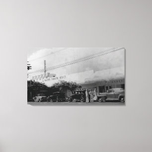 Hawaii - Blick auf den Waikiki-Theaterblock Leinwanddruck