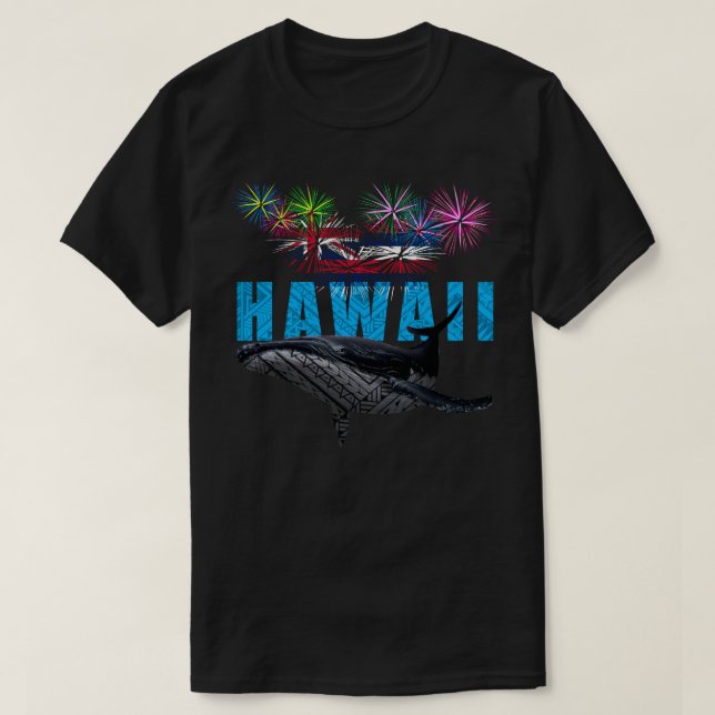 HAWAII NYE POLYNESIAN TRIBAL HUMPBACK FIREWORWORKS T-Shirt (Design vorne)