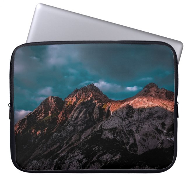 HAWAII VOLCANO DIGITAL WALLPAPIER LAPTOPSCHUTZHÜLLE (Vorderseite)