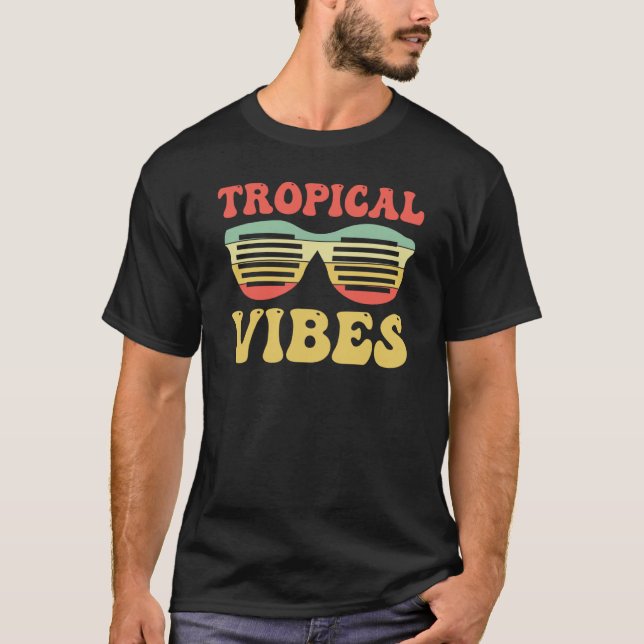 Hawaiian Hawaii Pineapple Tiki Tropical Vibes T-Shirt (Vorderseite)