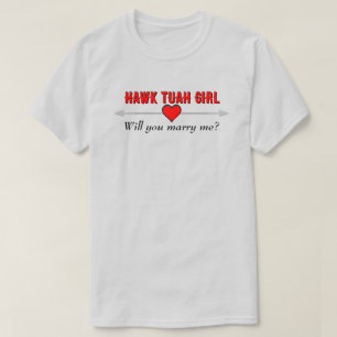 Hawk Tuah Girl wirst du mir Red Heart LT heiraten T-Shirt